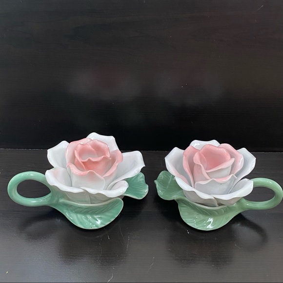 Pair of Ceramic Rose Flower Candle Holders - Picture 13 of 16